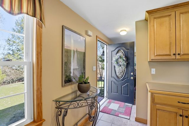 254 Handy St, Attleboro, MA 02702