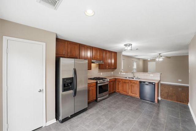 21314 Misty Brook Bend Lane, Spring, TX 77379