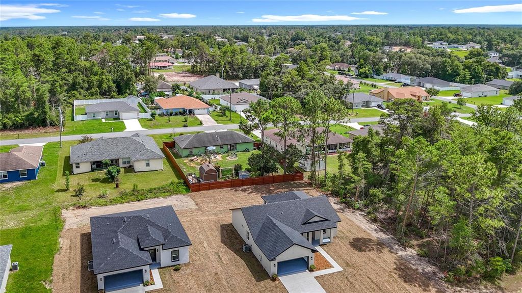 Image 8 of property listing at 4416 SW 150TH PLACE, Ocala, FL 34473