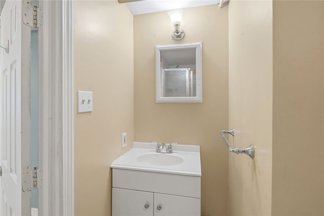 311 Arnold Road, Coventry, RI 02816