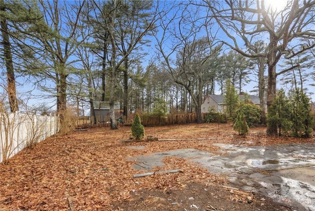 311 Arnold Road, Coventry, RI 02816