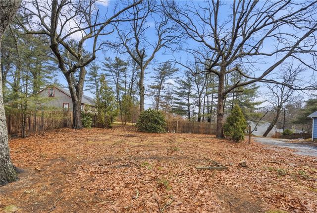 311 Arnold Road, Coventry, RI 02816