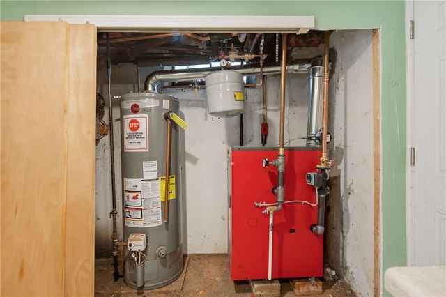 311 Arnold Road, Coventry, RI 02816