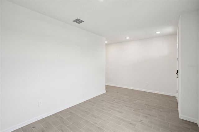 1822 COOLRIDGE PLACE, Zephyrhills, FL 33541