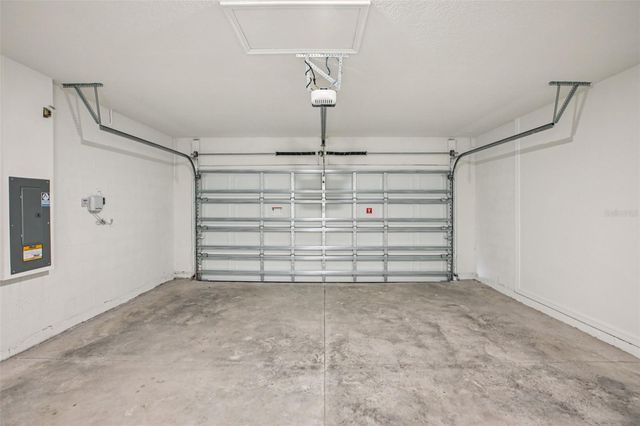 1822 COOLRIDGE PLACE, Zephyrhills, FL 33541