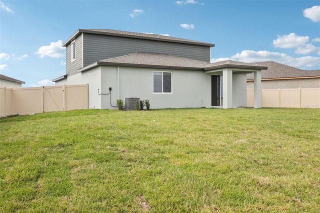 1822 COOLRIDGE PLACE, Zephyrhills, FL 33541