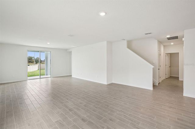 1822 COOLRIDGE PLACE, Zephyrhills, FL 33541