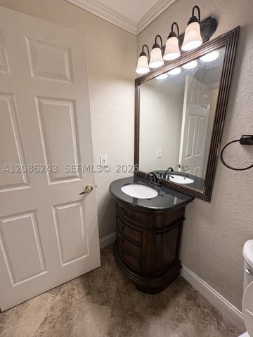 2297 NW 171st Ter, Pembroke Pines, FL 33028