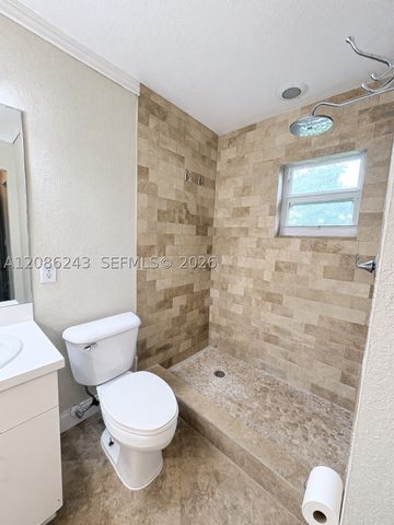2297 NW 171st Ter, Pembroke Pines, FL 33028