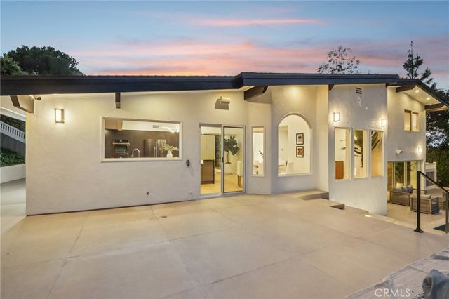 4140 Aleman Drive, Tarzana, CA 91356