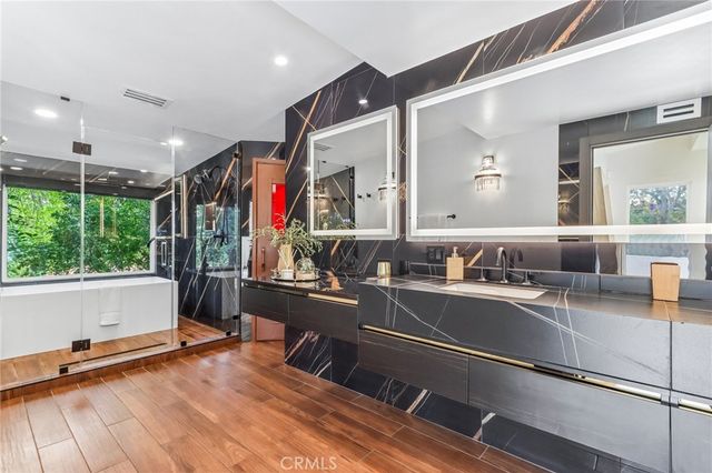 4140 Aleman Drive, Tarzana, CA 91356