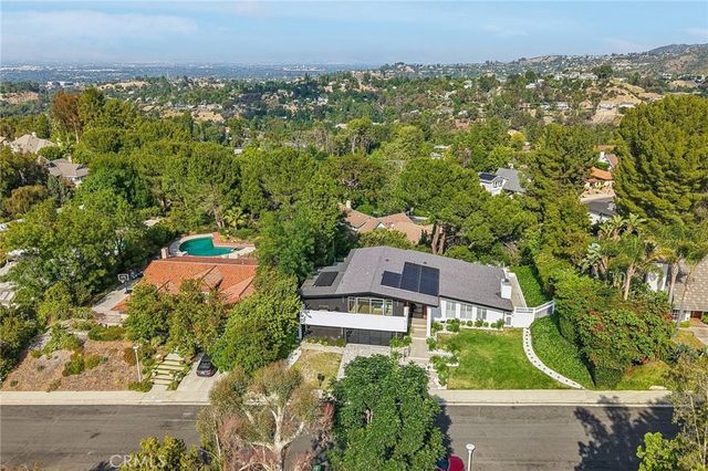 4140 Aleman Drive, Tarzana, CA 91356