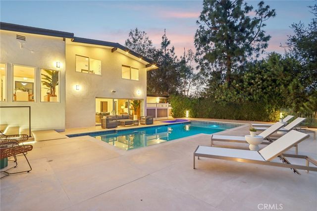 4140 Aleman Drive, Tarzana, CA 91356