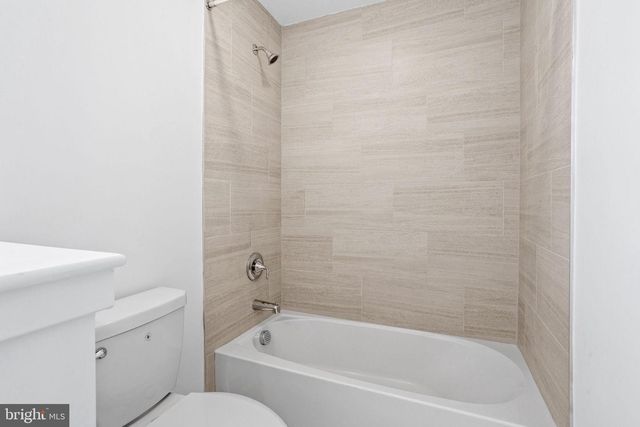 137 ADA HIGHTOWER AVE, Pennington, NJ 08534