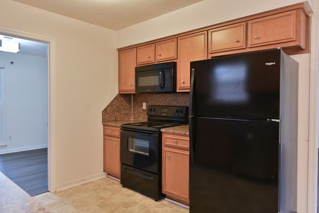 6421 Lemans Lane, Columbus, GA 31909