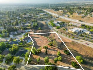 221 E Sunset Drive N, Redlands, CA 92373