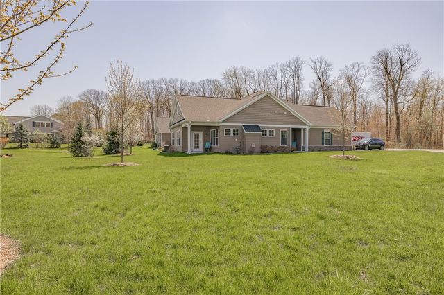 801 Rivers Run, Henrietta, NY 14623