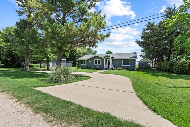 400 Causeway View, Seven Points, TX 75143