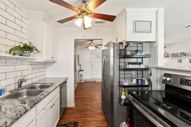 400 Causeway View, Seven Points, TX 75143