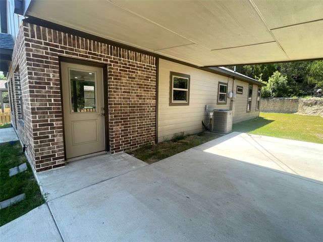 4311 Mountain Hollow Drive, Granbury, TX 76048