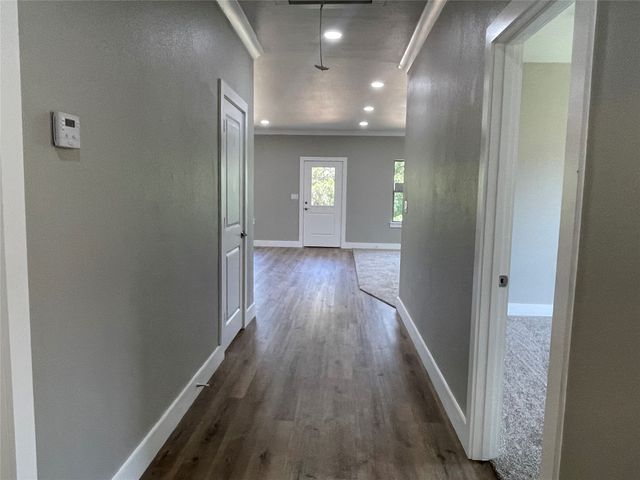 4311 Mountain Hollow Drive, Granbury, TX 76048