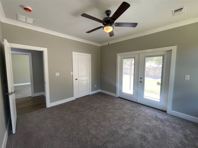4311 Mountain Hollow Drive, Granbury, TX 76048