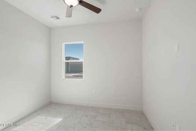 816 Fairford Place, Horizon City, TX 79928