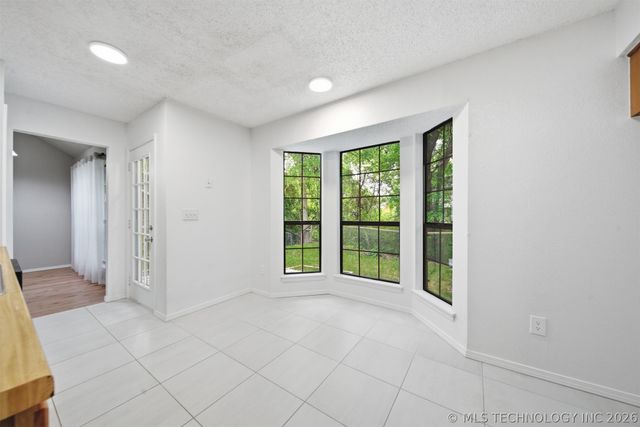 5405 S Lions Avenue, Broken Arrow, OK 74011