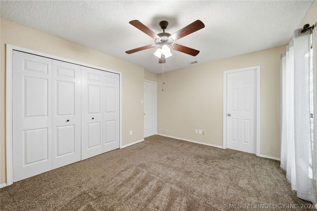 5405 S Lions Avenue, Broken Arrow, OK 74011