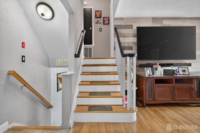 5 Jupiter Court, Old Bridge, NJ 08879