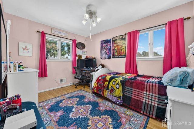 5 Jupiter Court, Old Bridge, NJ 08879