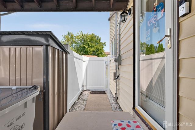 5 Jupiter Court, Old Bridge, NJ 08879