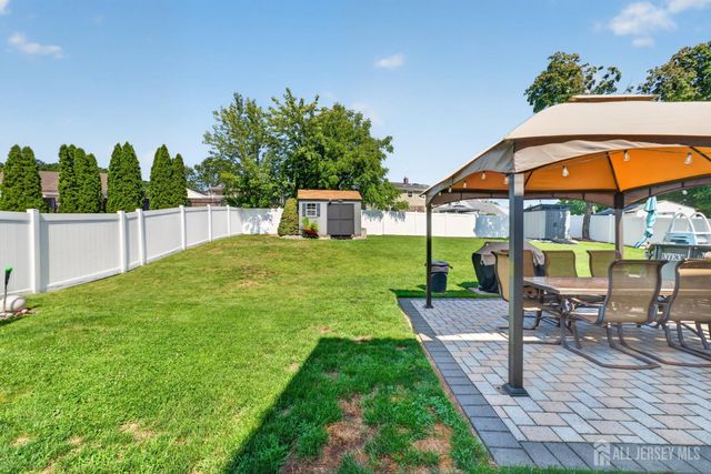 5 Jupiter Court, Old Bridge, NJ 08879