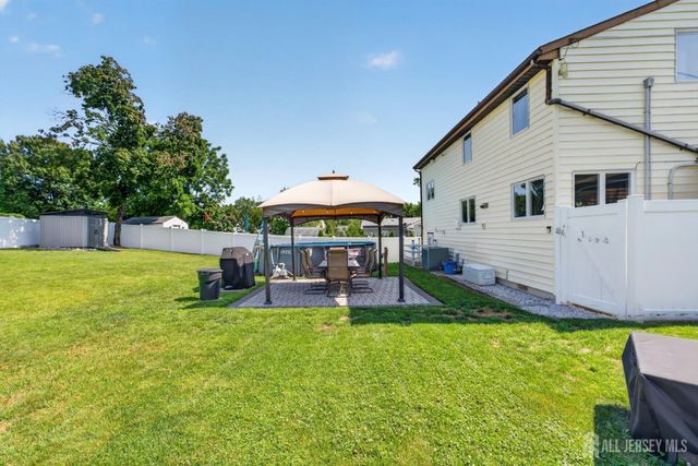 5 Jupiter Court, Old Bridge, NJ 08879