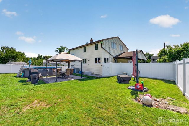 5 Jupiter Court, Old Bridge, NJ 08879