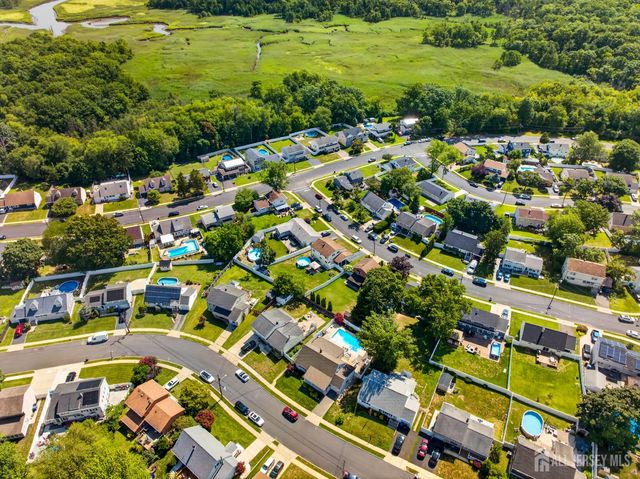 5 Jupiter Court, Old Bridge, NJ 08879