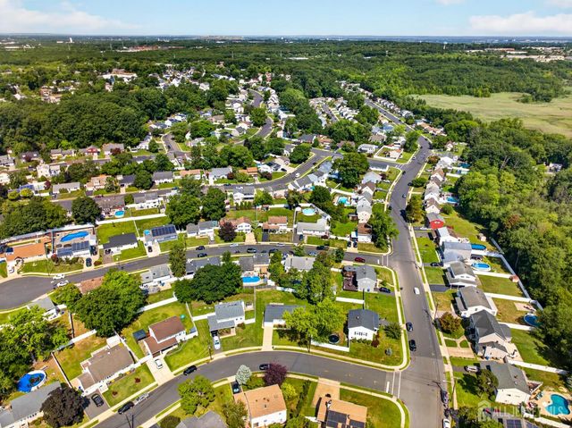 5 Jupiter Court, Old Bridge, NJ 08879
