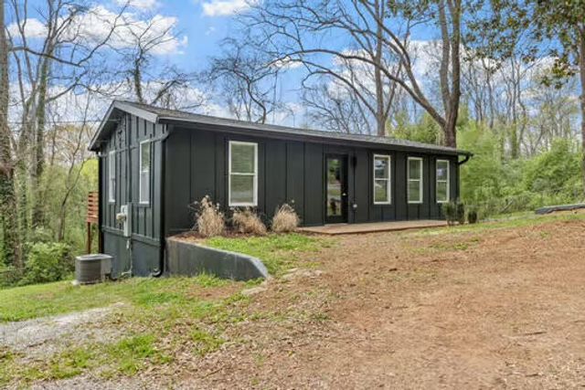 20 Moon Street, Chattanooga, TN 37406