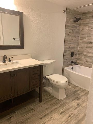 6572 W Sample Rd 6572, Coral Springs, FL 33067