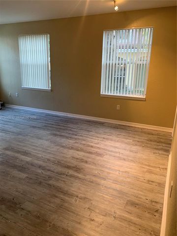 6572 W Sample Rd 6572, Coral Springs, FL 33067