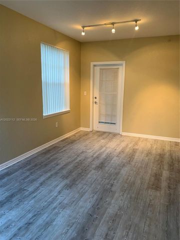 6572 W Sample Rd 6572, Coral Springs, FL 33067