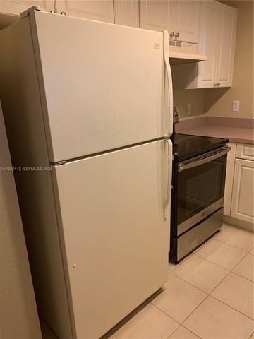 6572 W Sample Rd 6572, Coral Springs, FL 33067