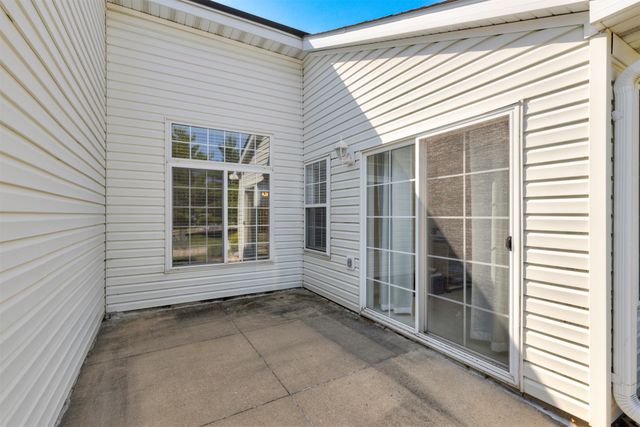 10500 Meredith Drive 3, Urbandale, IA 50322