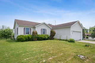 340 64th Avenue N, Coopersville City, MI 49404