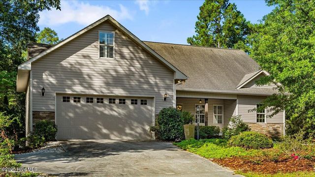 3 Cordelia Way, Vass, NC 28394