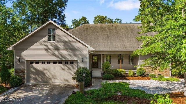 3 Cordelia Way, Vass, NC 28394