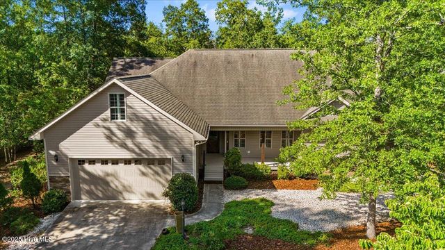 3 Cordelia Way, Vass, NC 28394