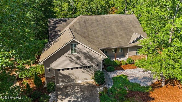3 Cordelia Way, Vass, NC 28394