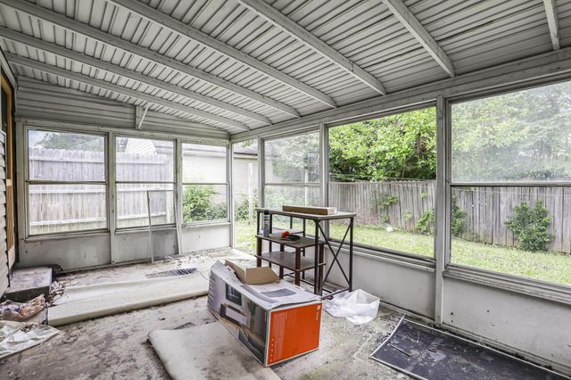2376 Marcia Drive, Columbus, OH 43211
