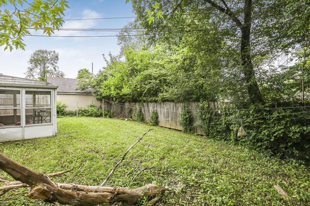 2376 Marcia Drive, Columbus, OH 43211